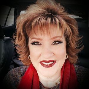 Meet your Posher, Donna